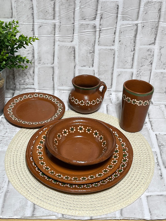 Rustic Handcrafted Mexico terracotta dinnerware- vajilla de barro hecho a mano.