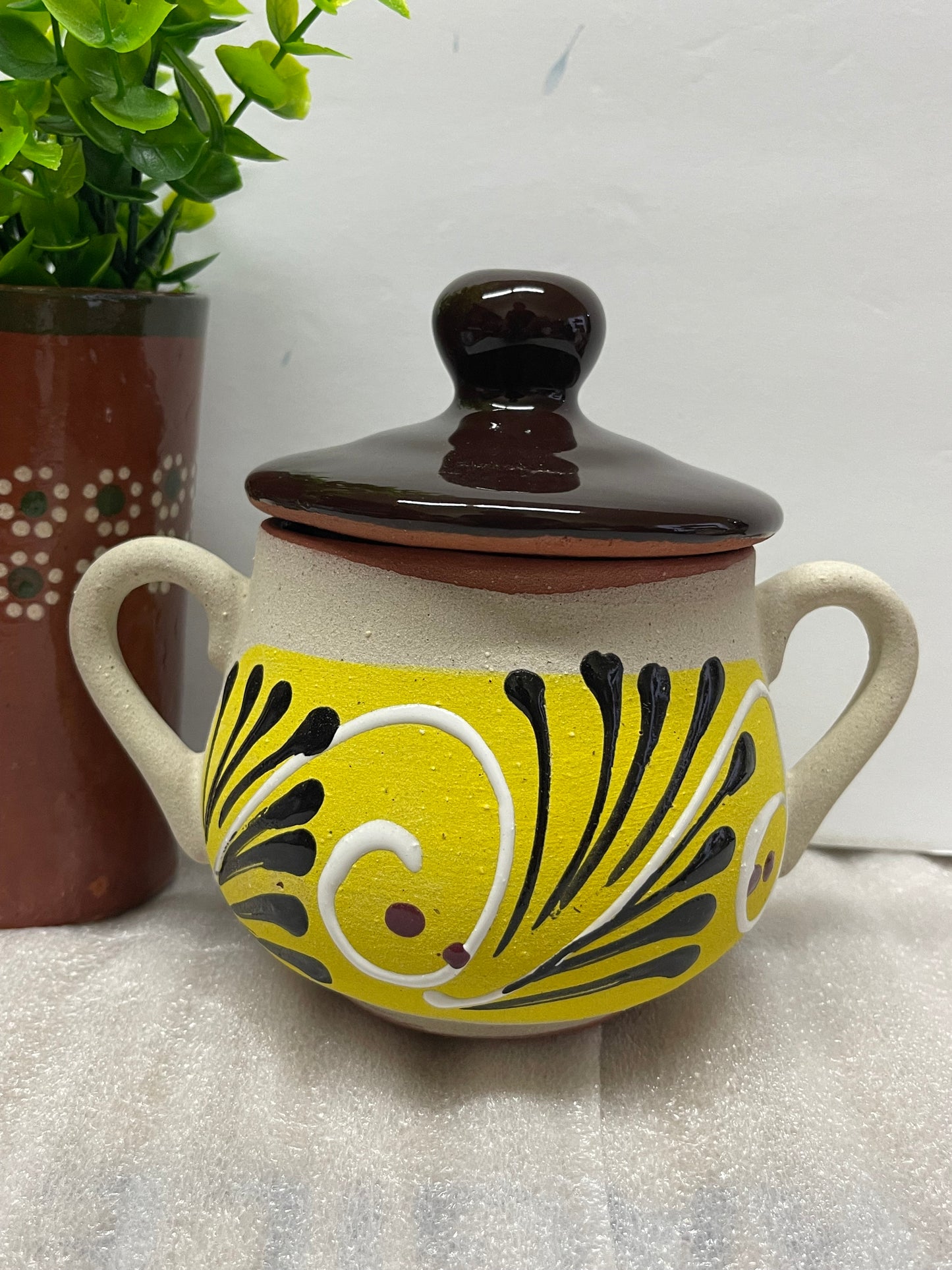 Mexican pottery handmade canister/Azucarero.azucarera de barro Guanajuato.talavera design. Sunny yellow