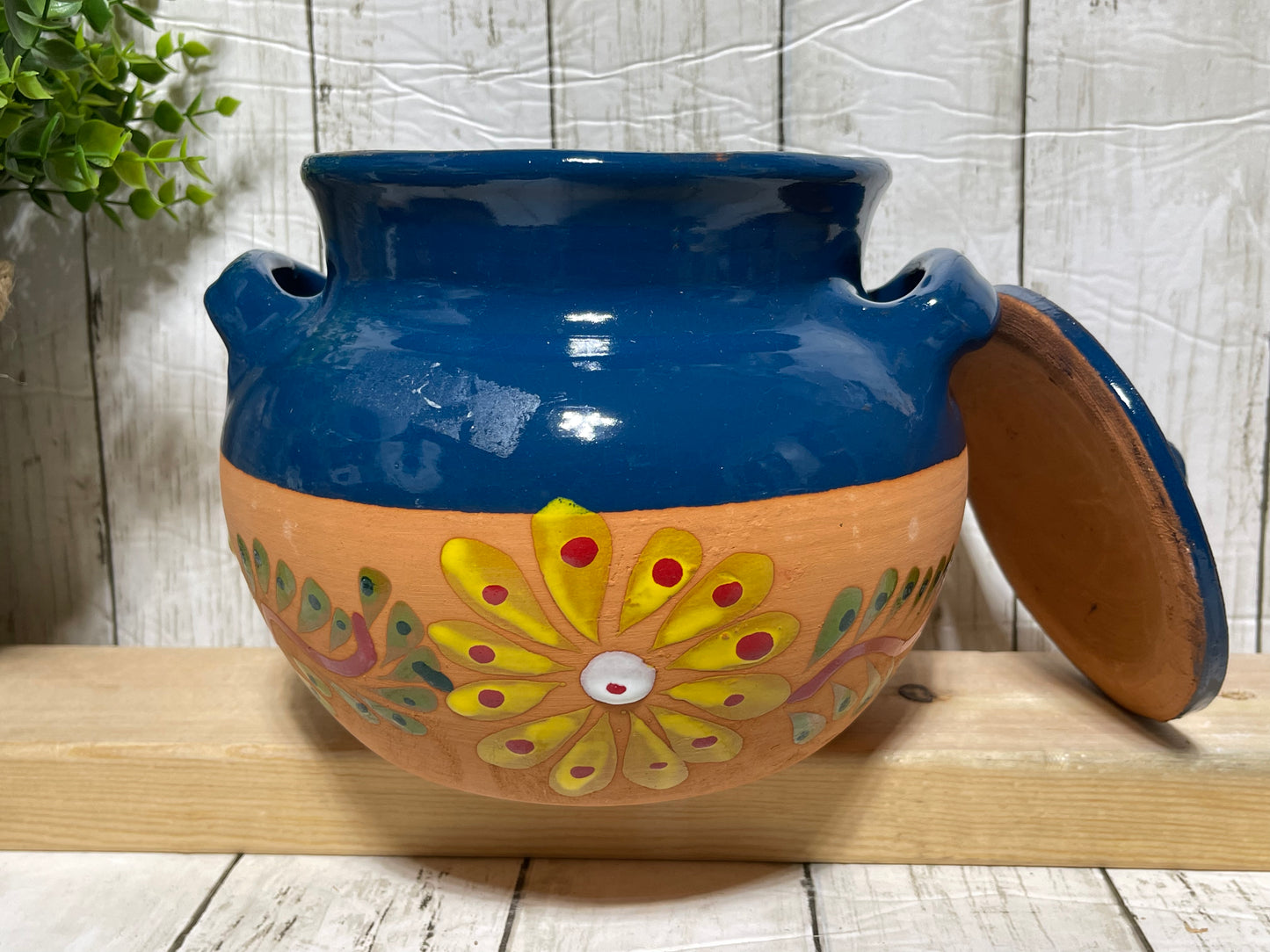Mexico pottery terracotta bean pot/ frijolera de barro/ hand painted/hand designed