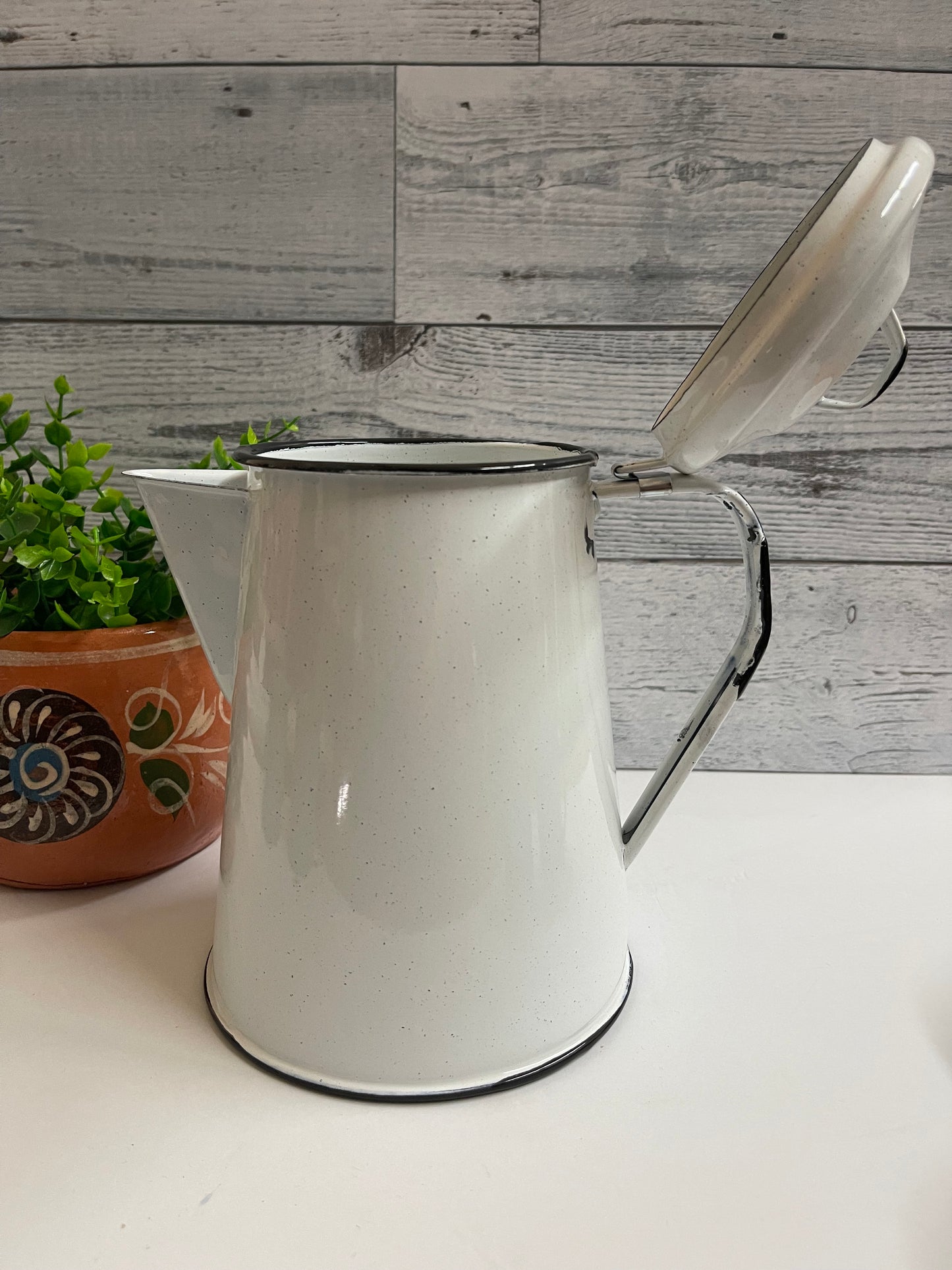 Cafetera de peltre blanco/vintage coffee maker/retro style/vintage tea maker/peltre mexicano/jarra de peltre