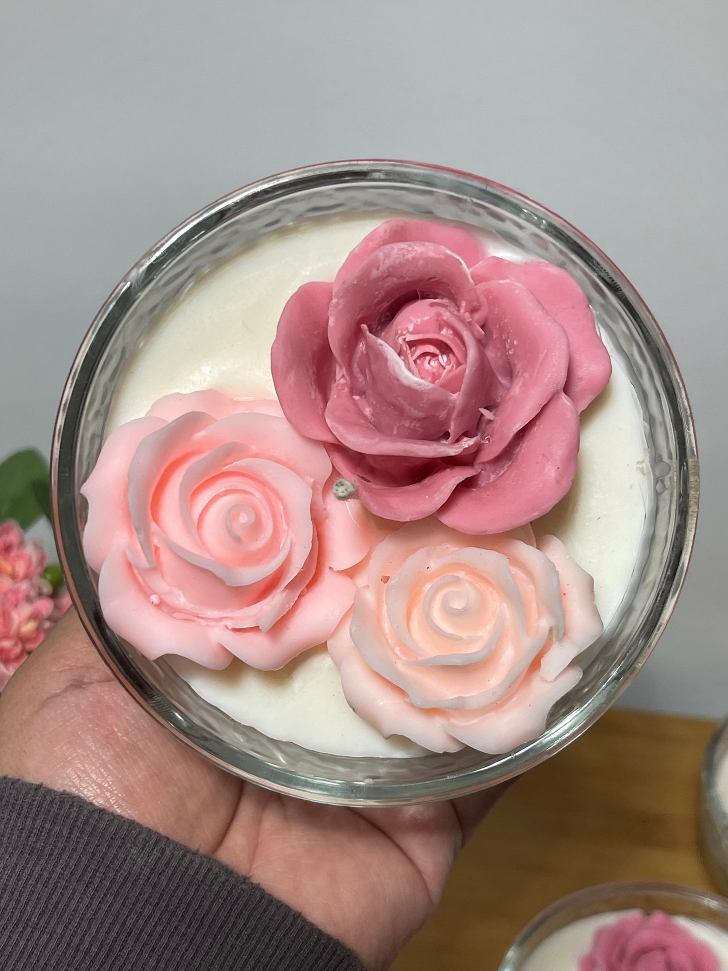 Mother’s Day Sale! Vela rosas y un molcajete/glass bowl unscented candle/roses &molcajete/hand poured soy wax candle/mothers day gift/valentines gift