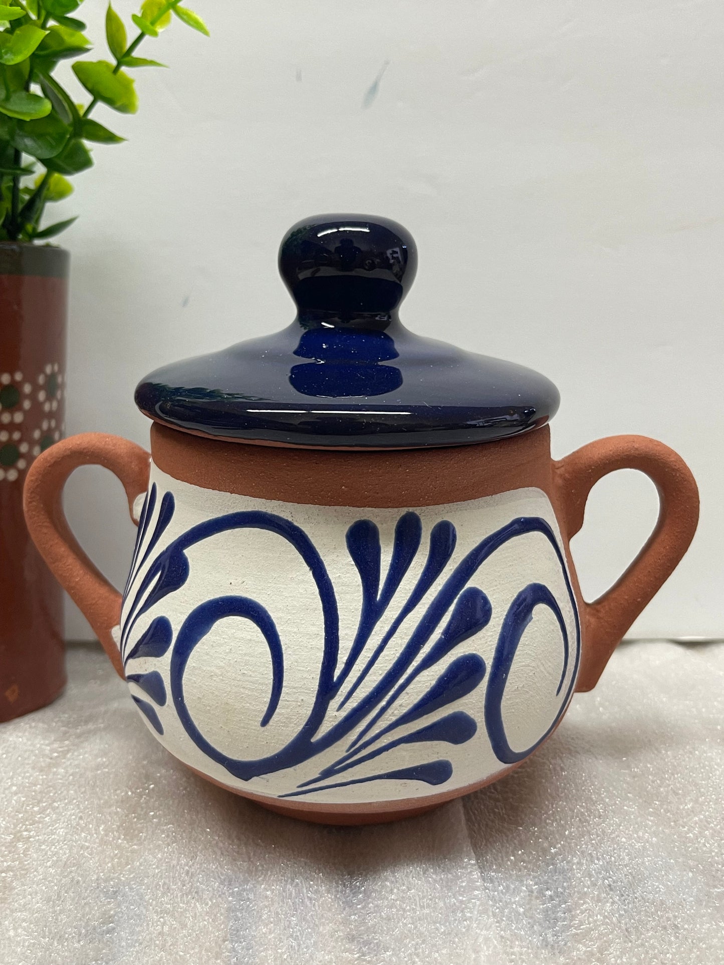 Mexican pottery handmade canister/Azucarero.azucarera de barro Guanajuato.talavera design. Sunny yellow