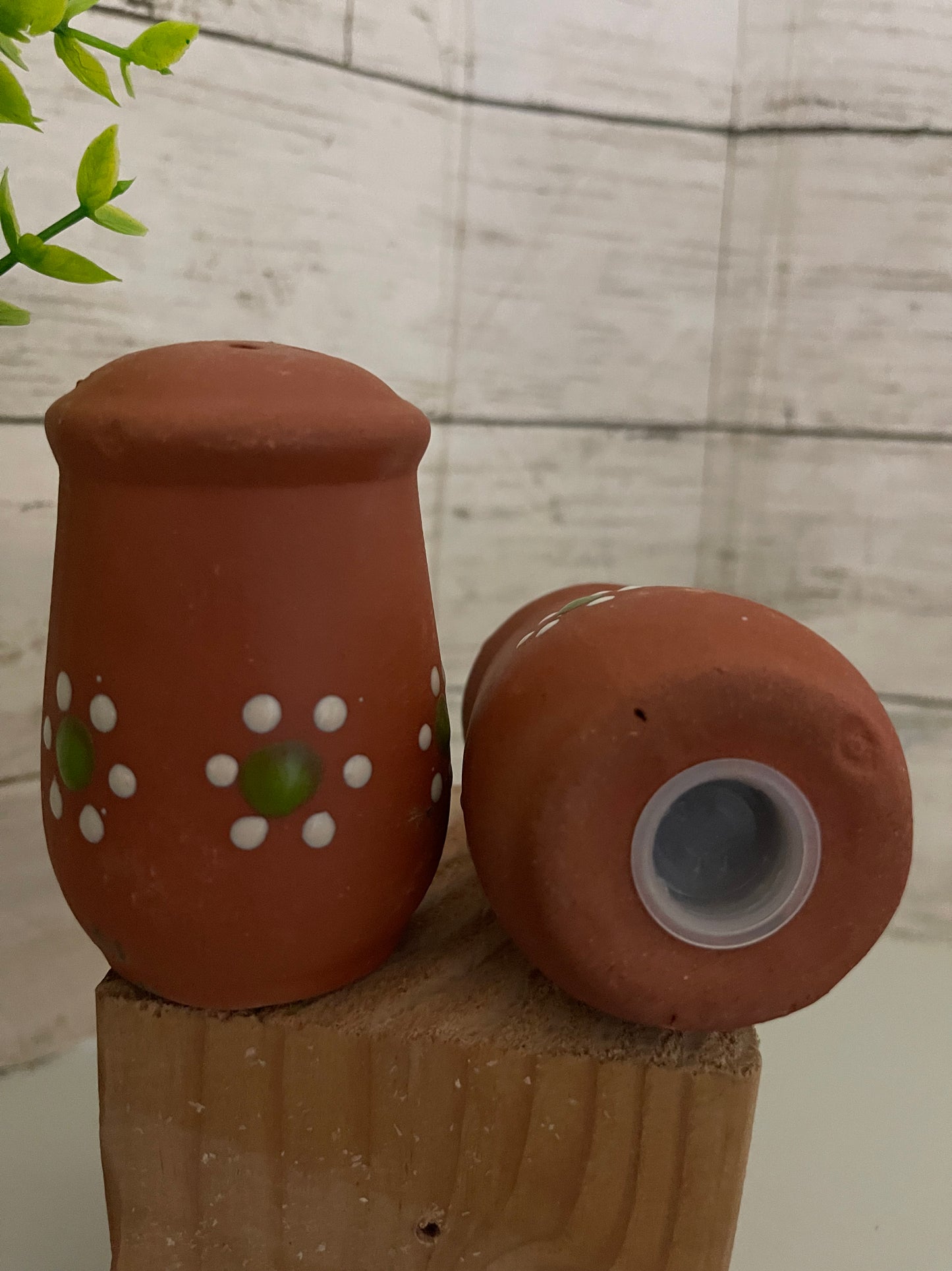 Red Clay Large Saleritos de barro/large terracotta salt&pepper shakers/new saleros de barro