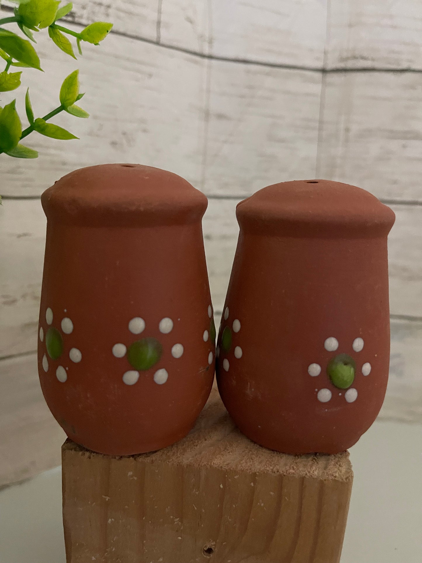 Red Clay Large Saleritos de barro/large terracotta salt&pepper shakers/new saleros de barro