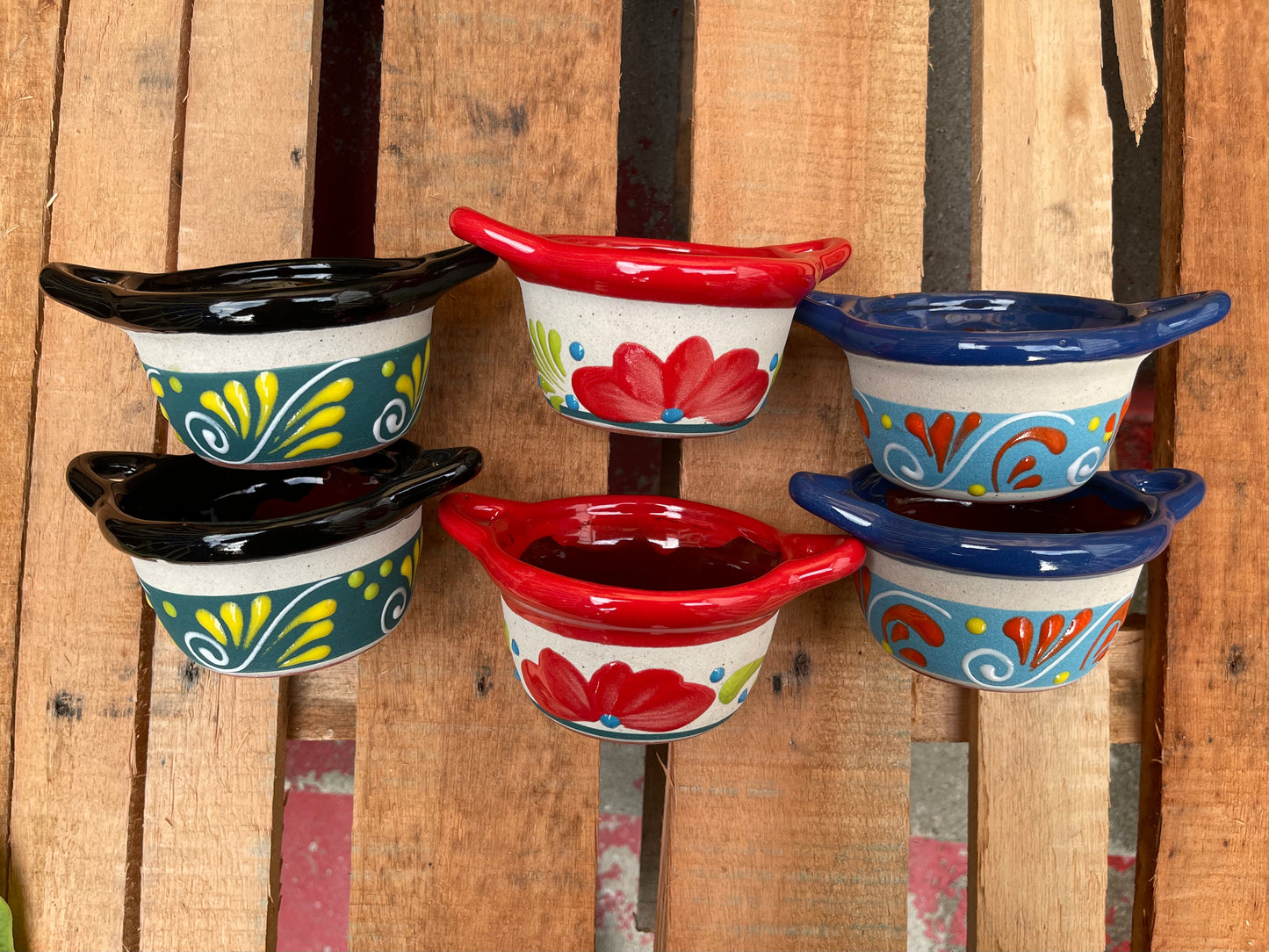 hand painted pottery 4”-mini cazito  assorted colors- mini cazito salsero de barro