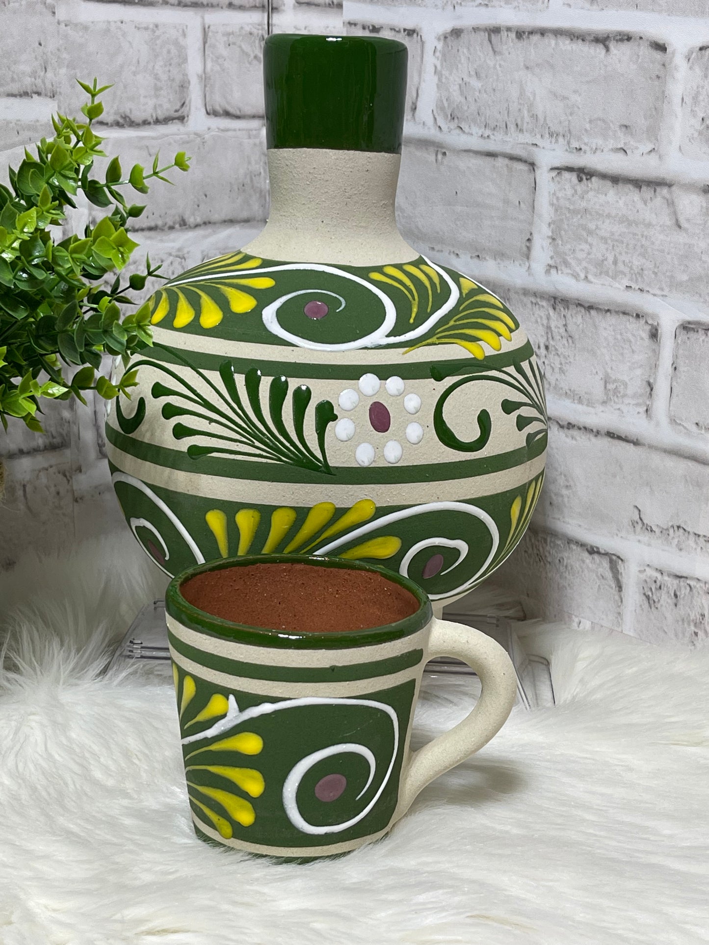 Mexican pottery ceramic/terracotta water jug-decanter-botellon de barro engobado