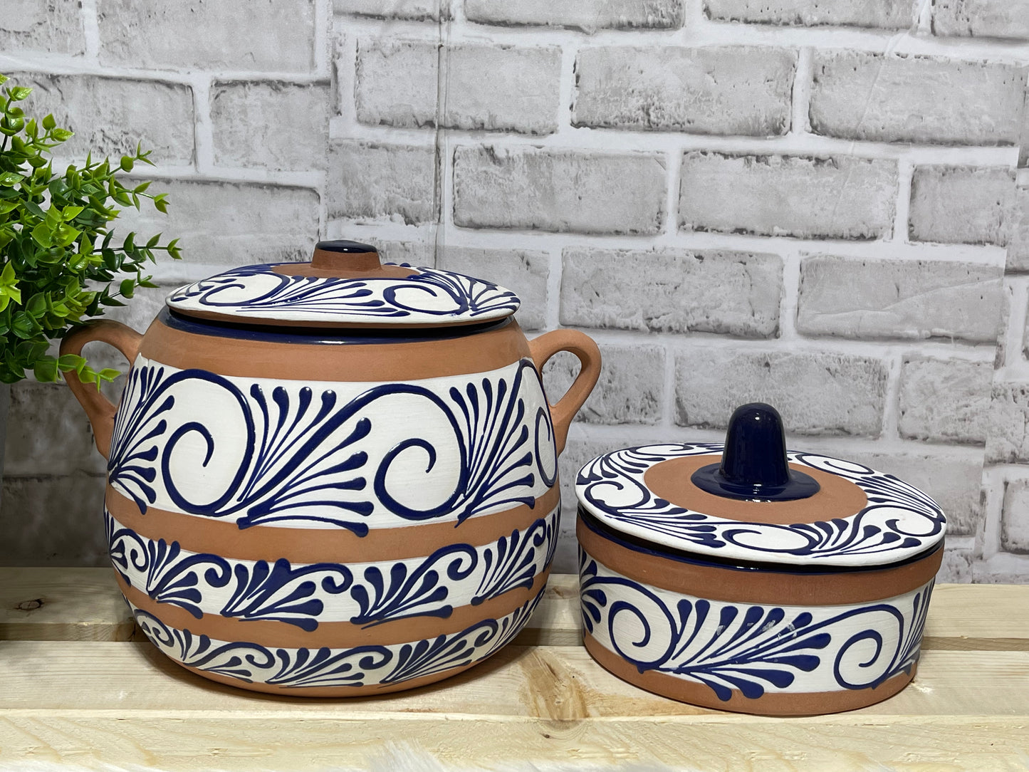Mexican hand crafted pottery terracotta blue talavera tortillero-pot w/lid/tortillero de barro con tapa