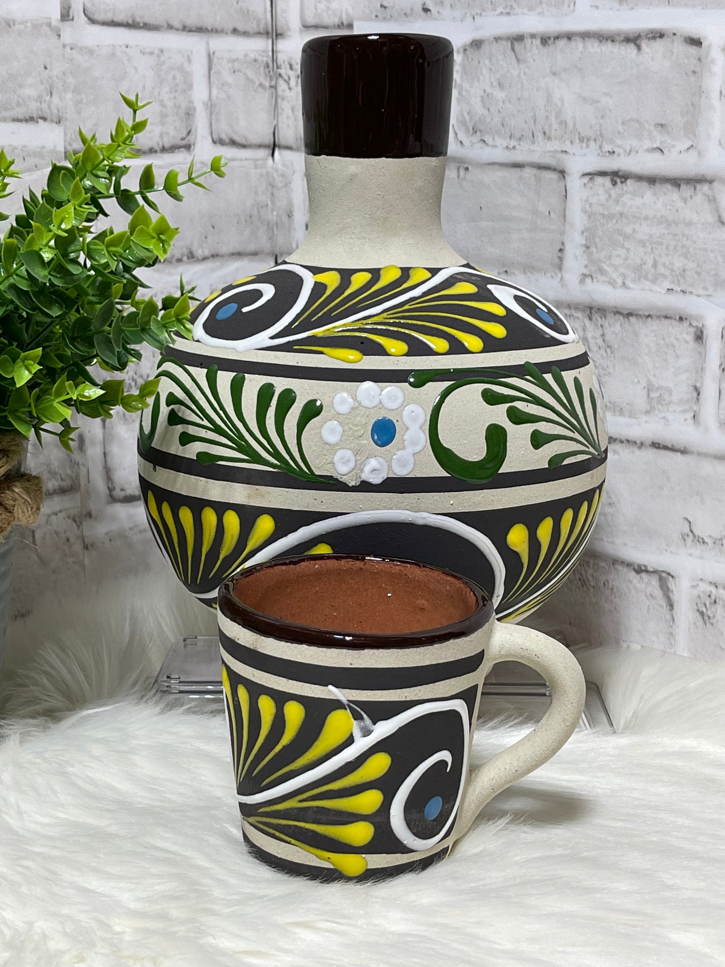 Mexican pottery ceramic/terracotta water jug-decanter-botellon de barro engobado